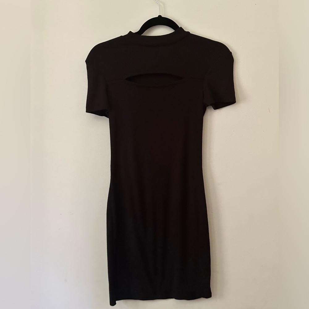 No Boundaries Keyhole Midi Dress